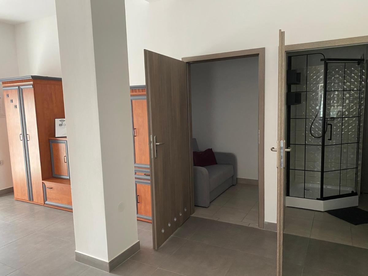 Apartamenty Pod Wierzbami Dwikozy Exterior photo